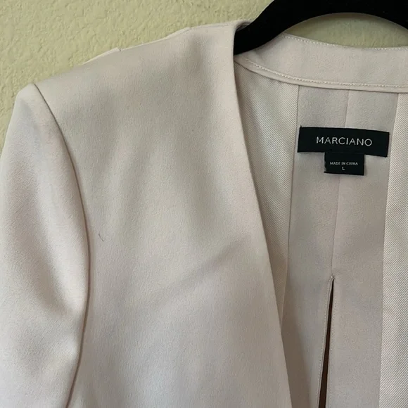 NWT Marciano Pale Pink Blazer and Cropped Pant Set Large 8 - Picture 10 of 14
